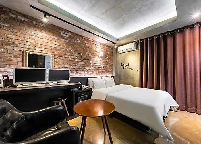 Hotel Jongno Hello 3*